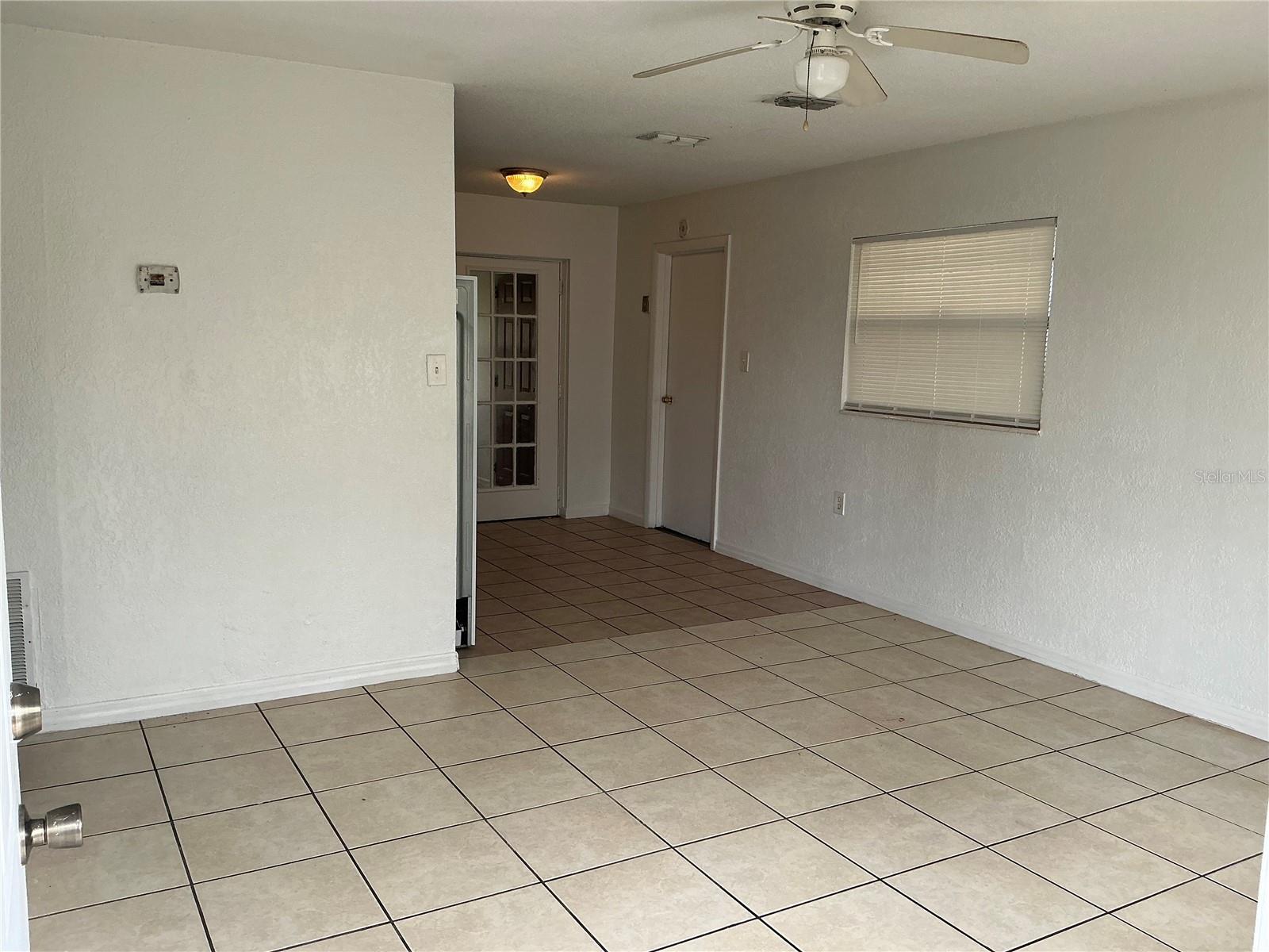 Image 4 of 21 For 5132 Elese Street