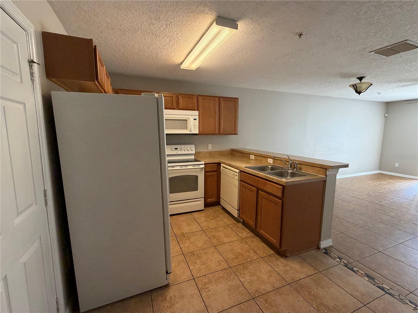 Image 12 of 29 For 510 Interlude Lane 104