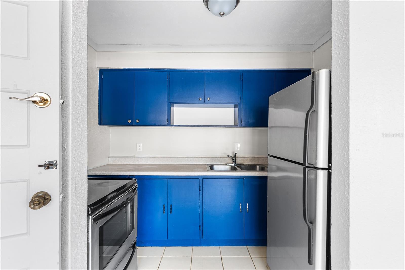 Image 8 of 11 For 201 Himes Avenue