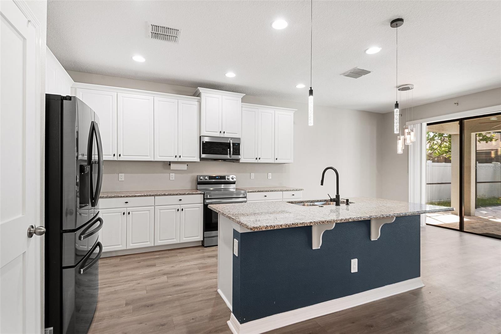 Image 7 of 22 For 11421 Carlton Fields Drive