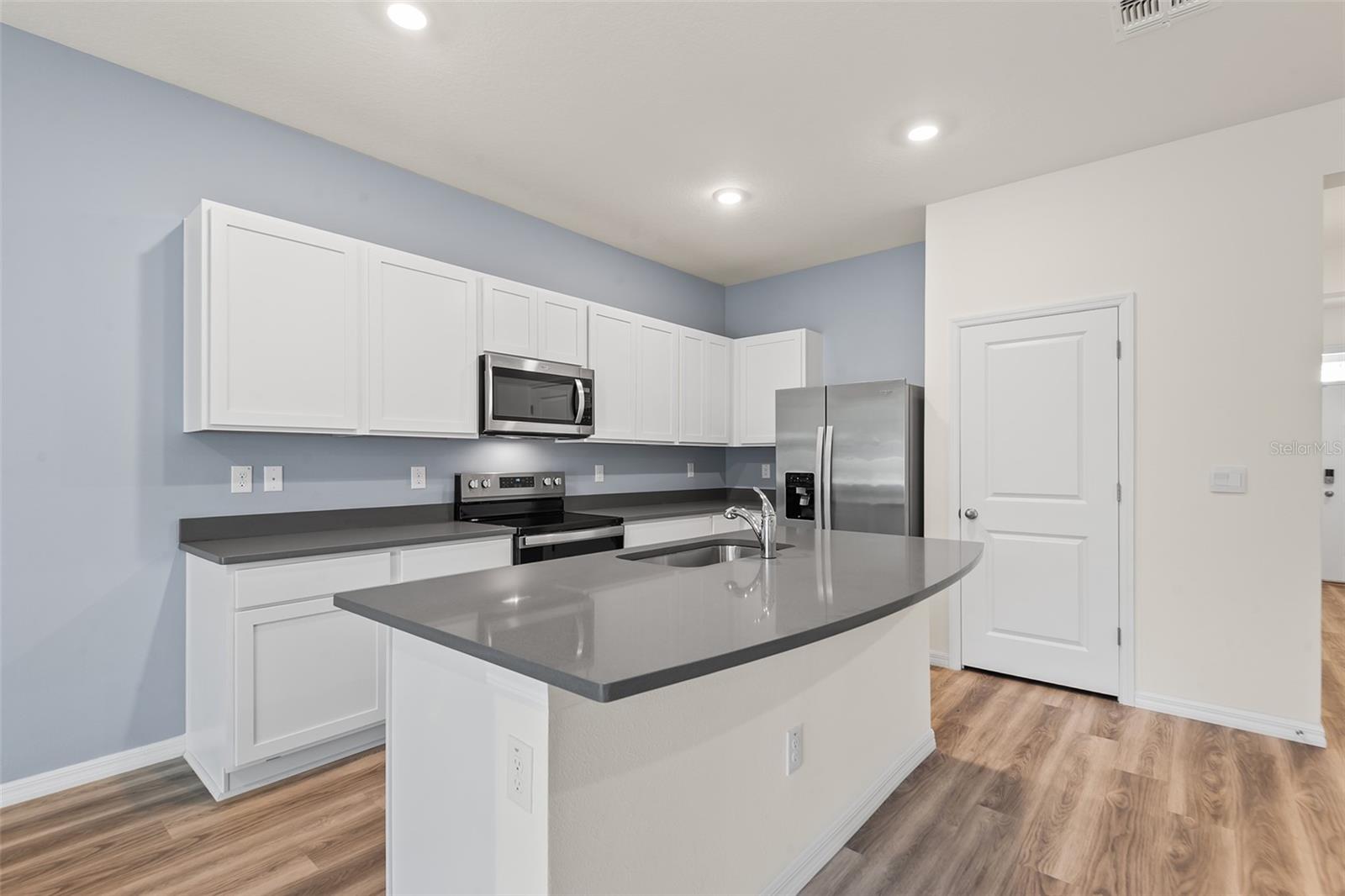 Image 6 of 16 For 11028 Crescent Deer Drive