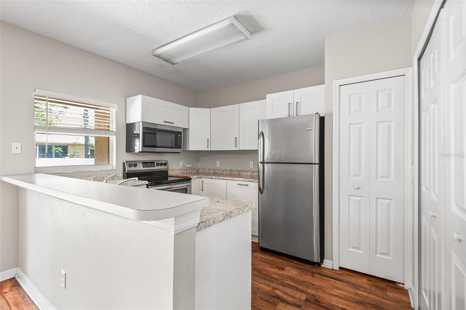 Image 4 of 15 For 1304 Denman Court