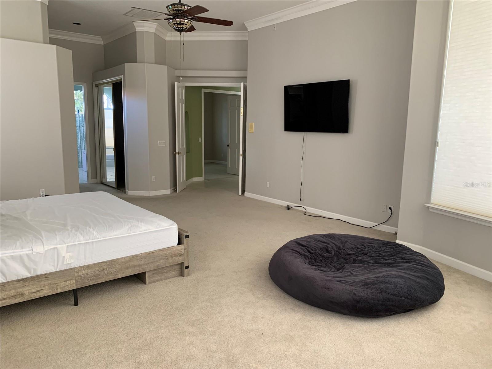 Image 17 of 45 For 103 Red Sky Court