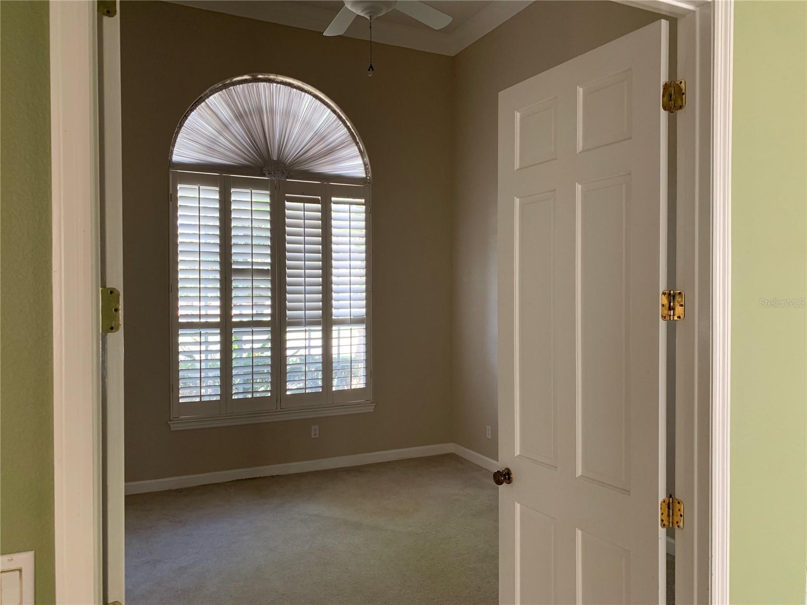 Image 26 of 45 For 103 Red Sky Court