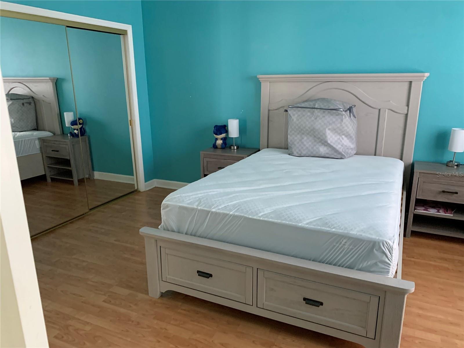 Image 30 of 45 For 103 Red Sky Court