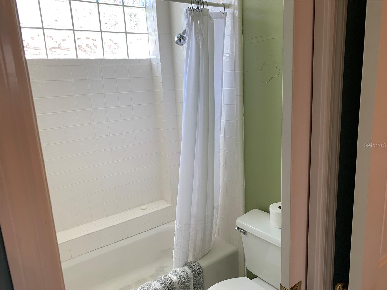 Image 35 of 45 For 103 Red Sky Court