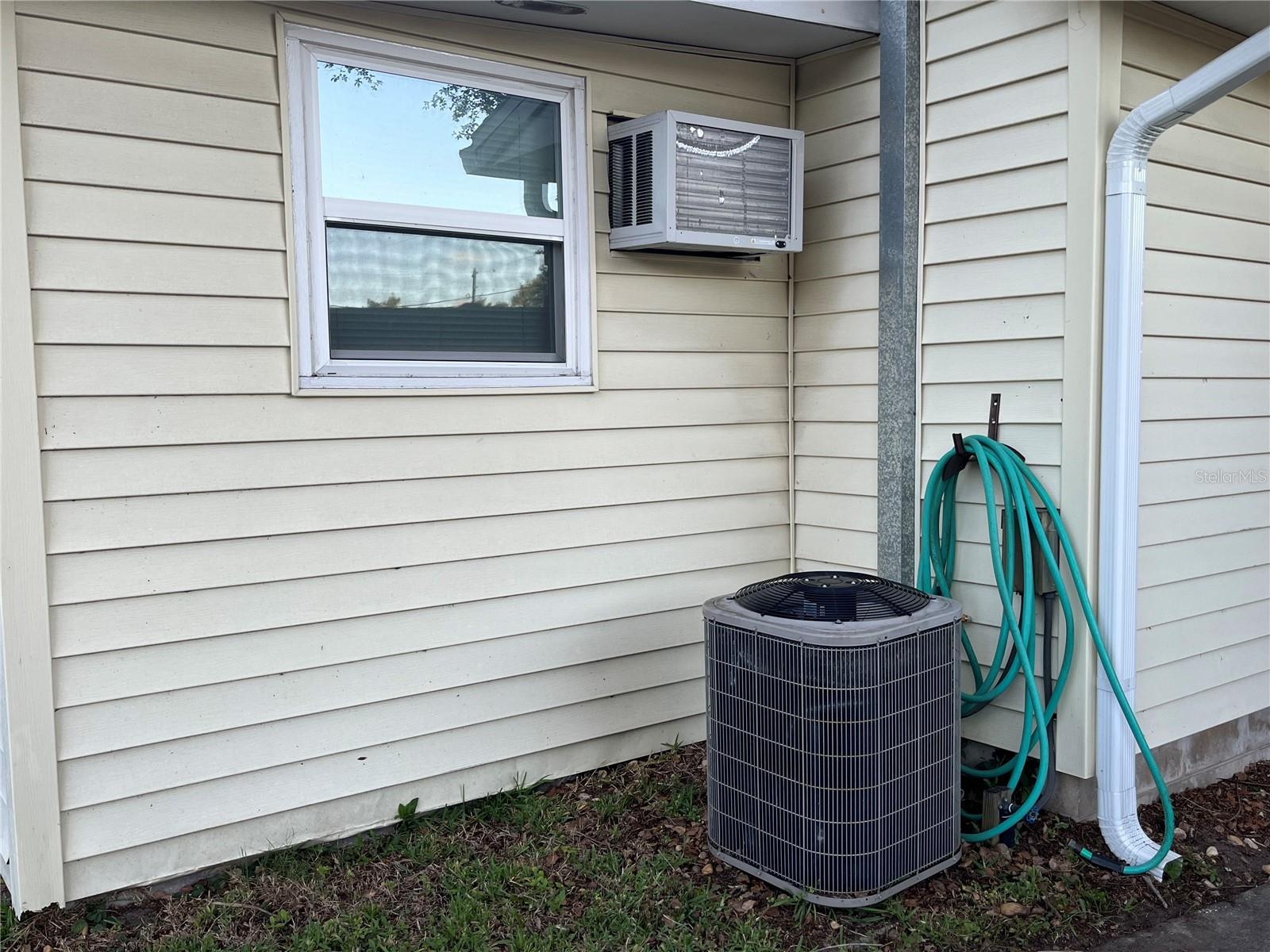 Image 10 of 43 For 1816 Weeks Avenue