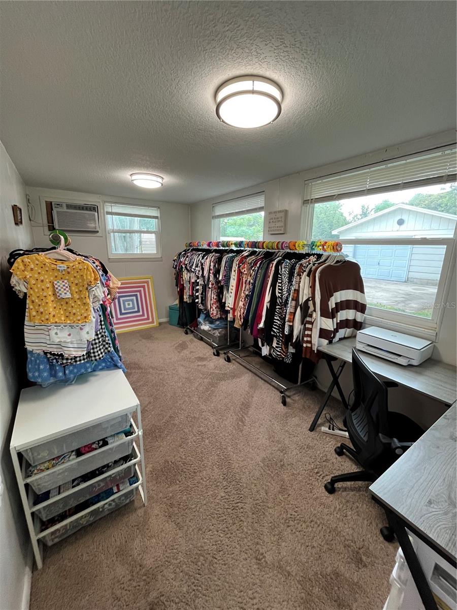 Image 29 of 43 For 1816 Weeks Avenue