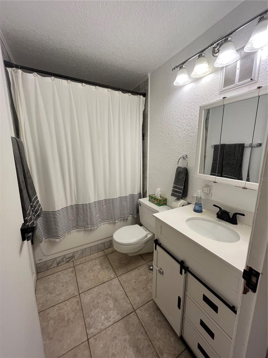 Image 38 of 43 For 1816 Weeks Avenue