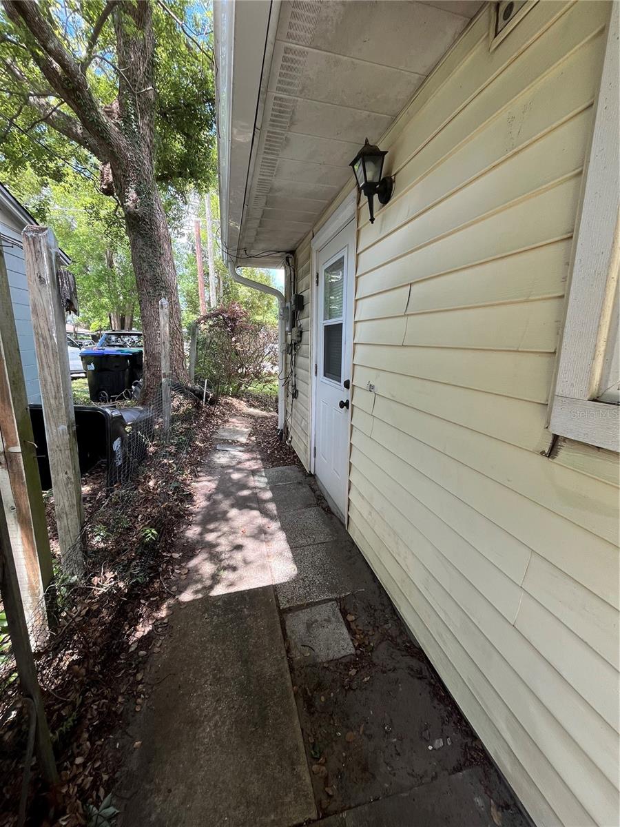 Image 41 of 43 For 1816 Weeks Avenue