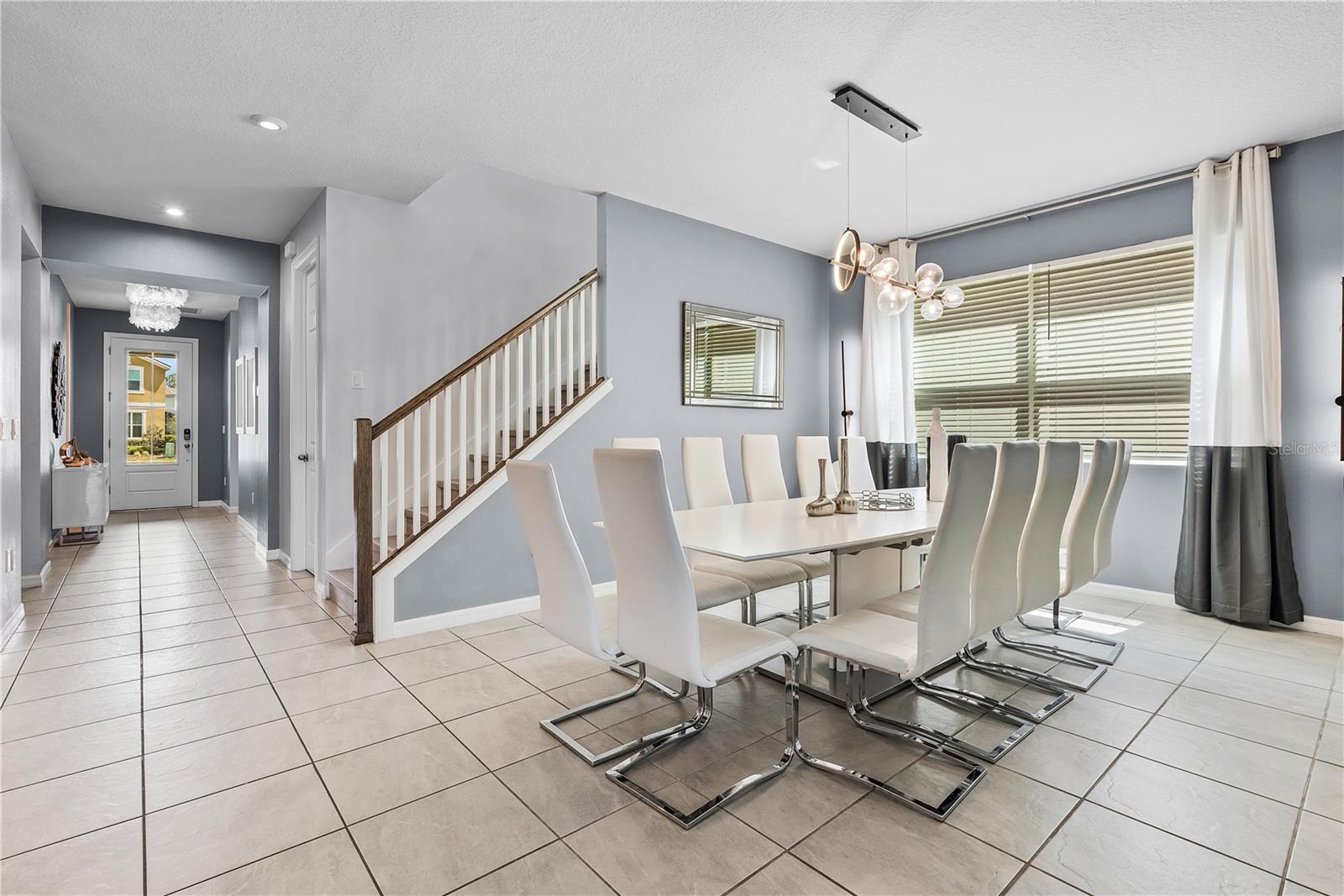 Image 10 of 50 For 8915 Tropical Haven Court