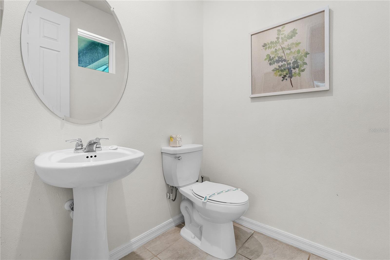 Image 16 of 50 For 8915 Tropical Haven Court