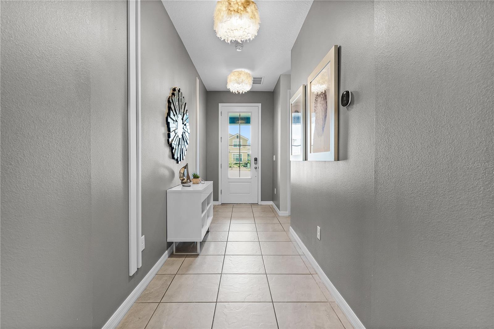 Image 3 of 50 For 8915 Tropical Haven Court