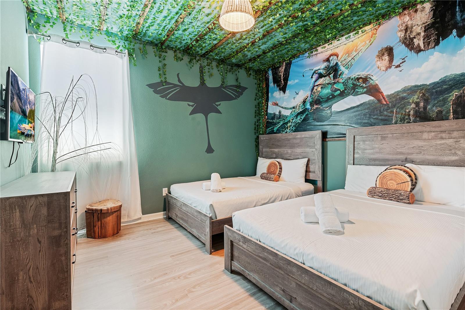 Image 37 of 50 For 8915 Tropical Haven Court