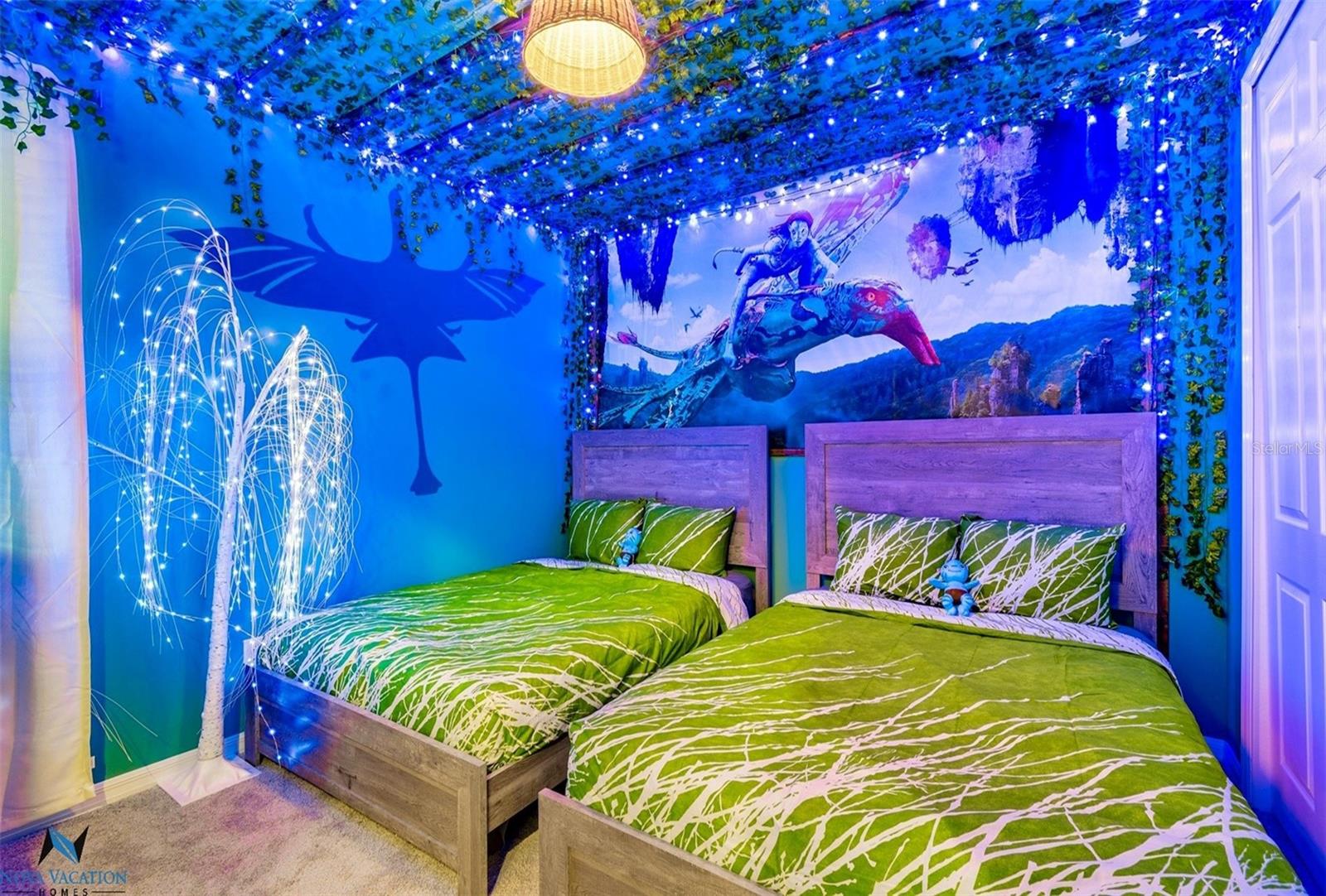 Image 38 of 50 For 8915 Tropical Haven Court