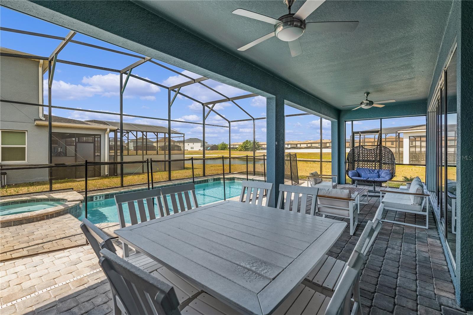 Image 47 of 50 For 8915 Tropical Haven Court