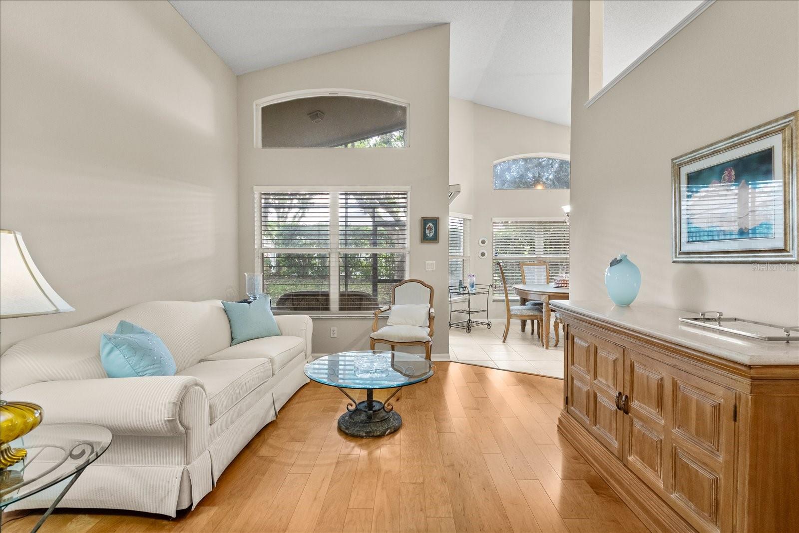 Image 3 of 37 For 2531 Walnut Heights Road