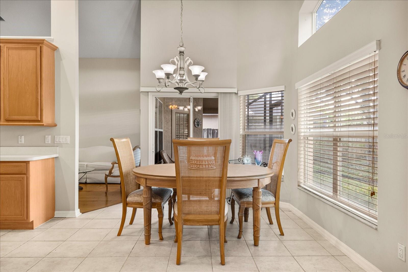 Image 9 of 37 For 2531 Walnut Heights Road