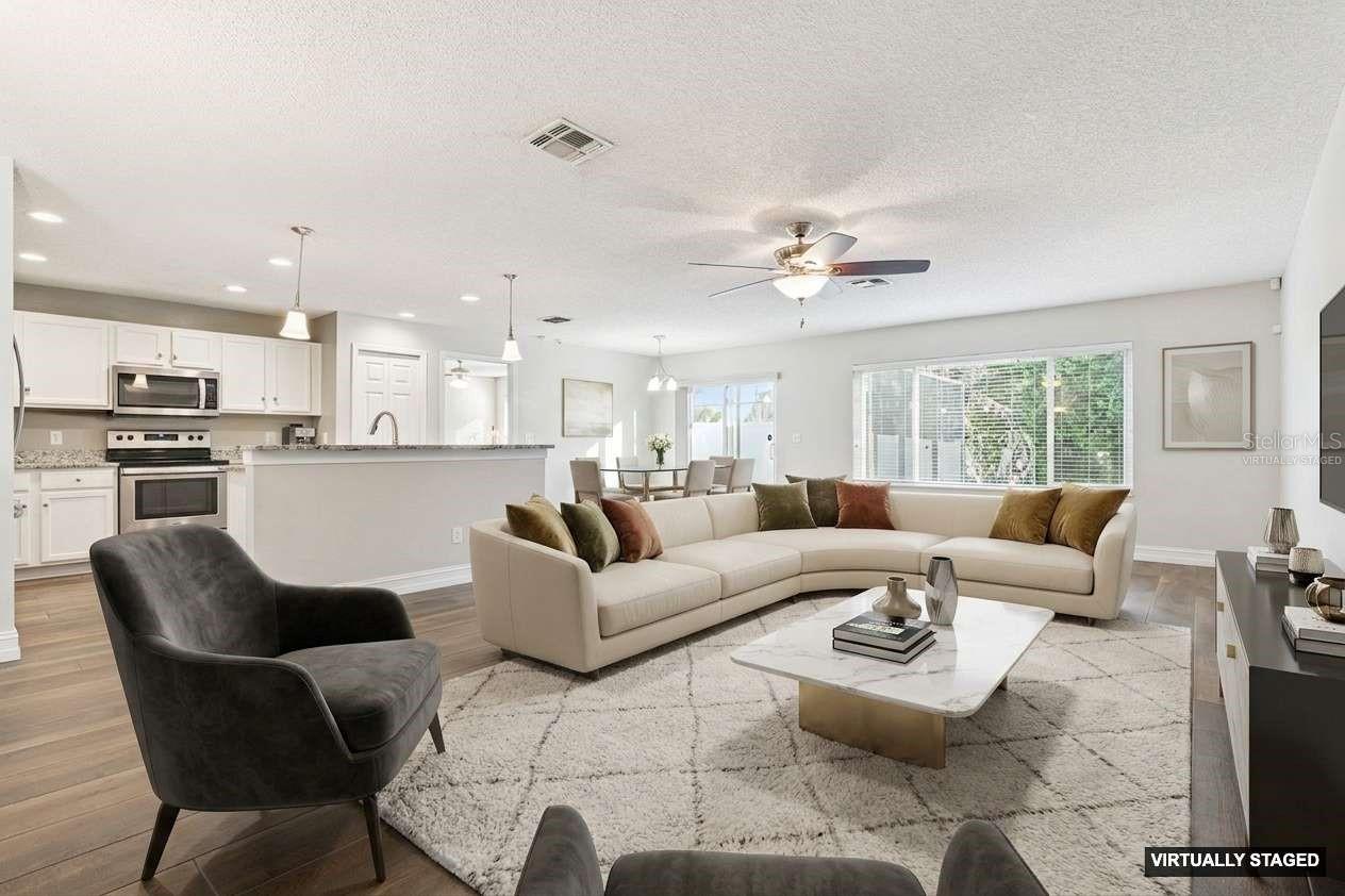 Image 4 of 37 For 884 Belhaven Drive