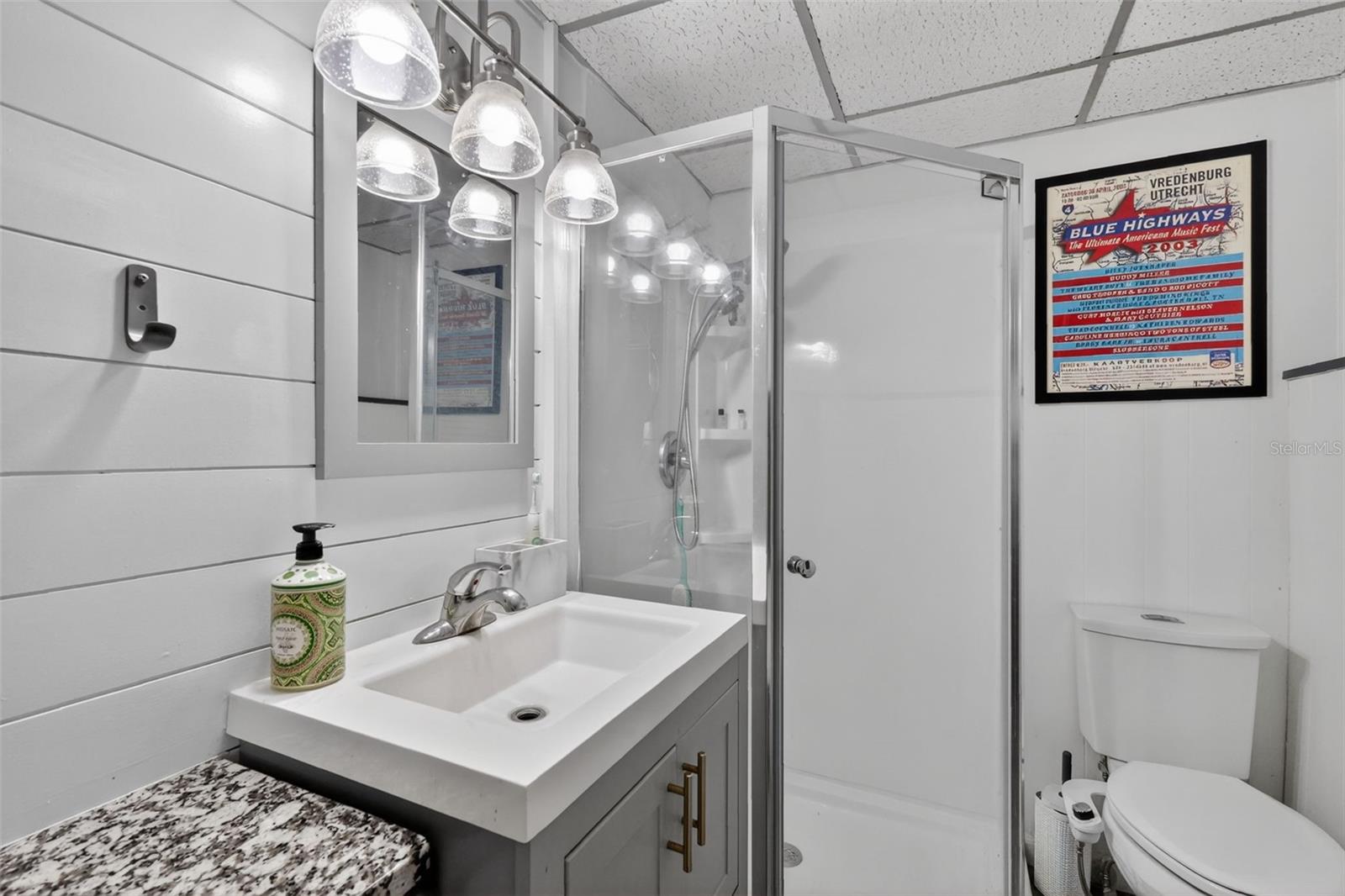 Image 12 of 26 For 3917 Cardinal Boulevard