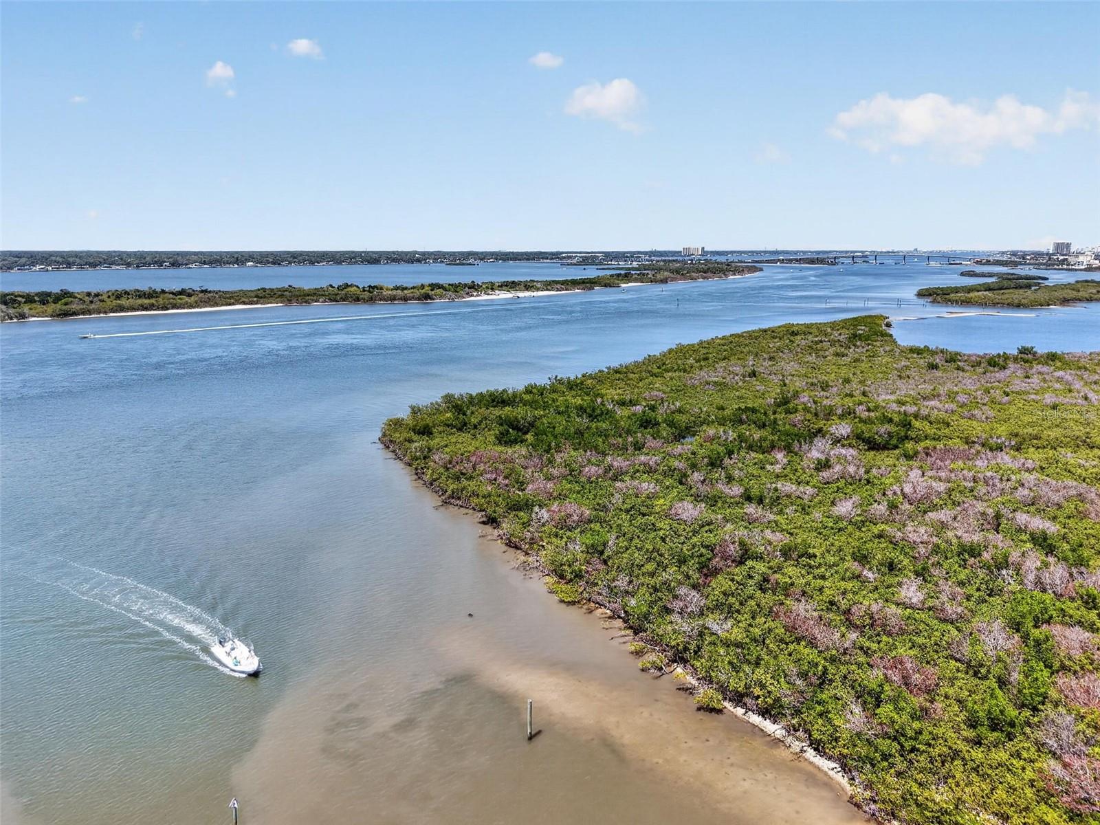 Image 24 of 26 For 3917 Cardinal Boulevard