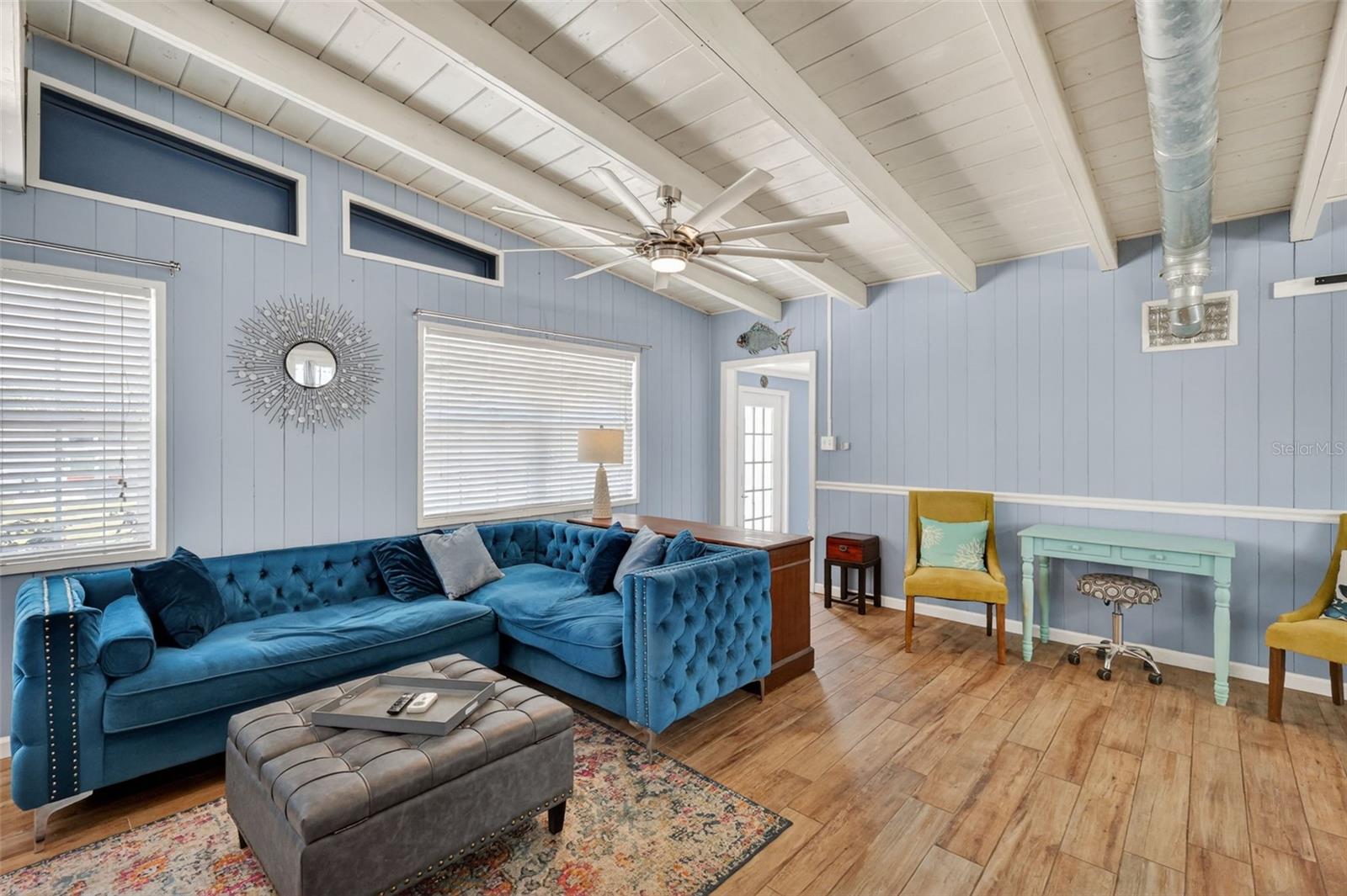 Image 6 of 26 For 3917 Cardinal Boulevard