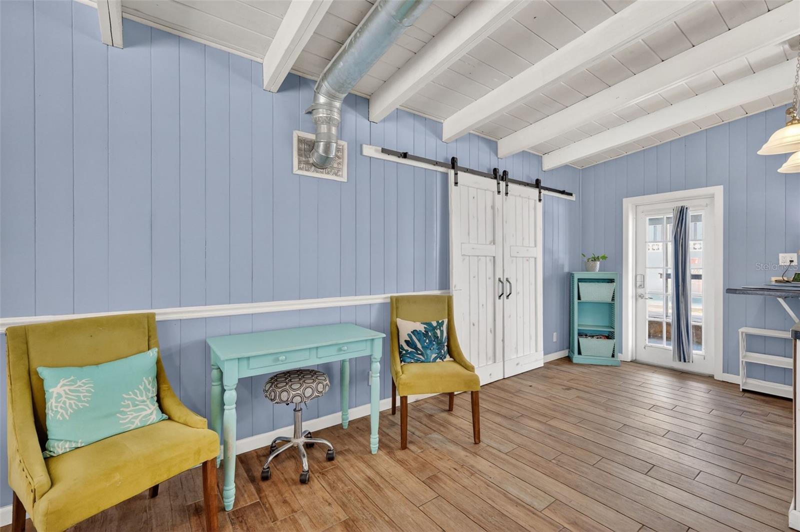 Image 7 of 26 For 3917 Cardinal Boulevard