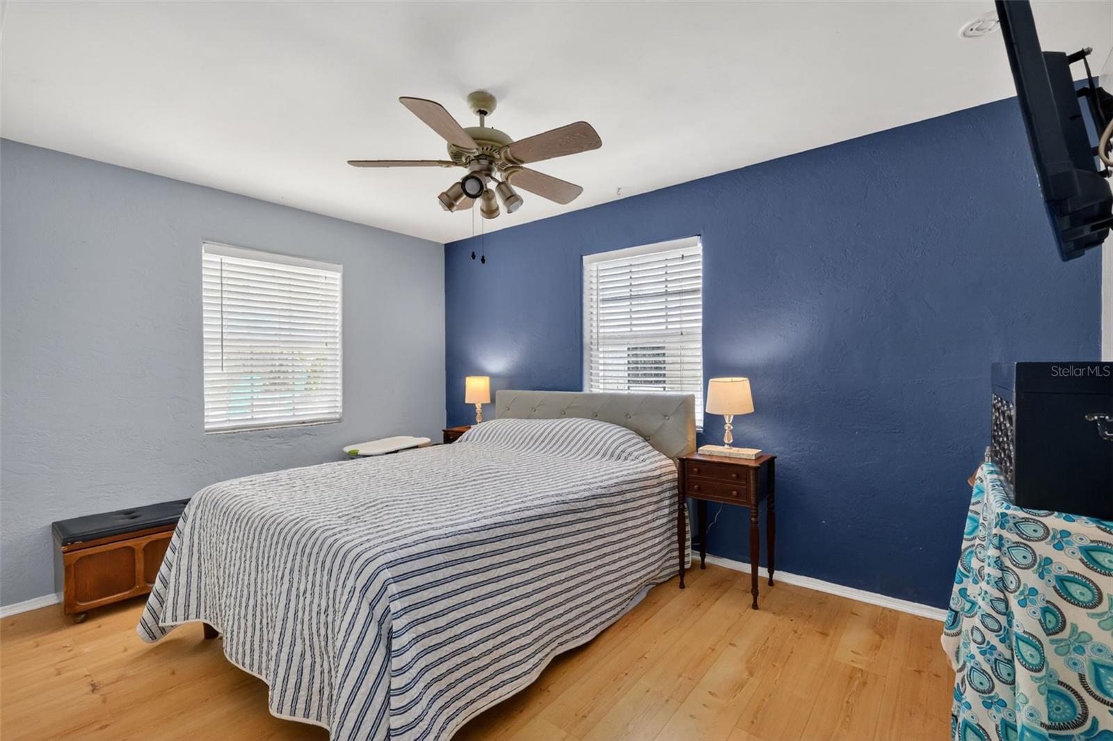 Image 8 of 26 For 3917 Cardinal Boulevard