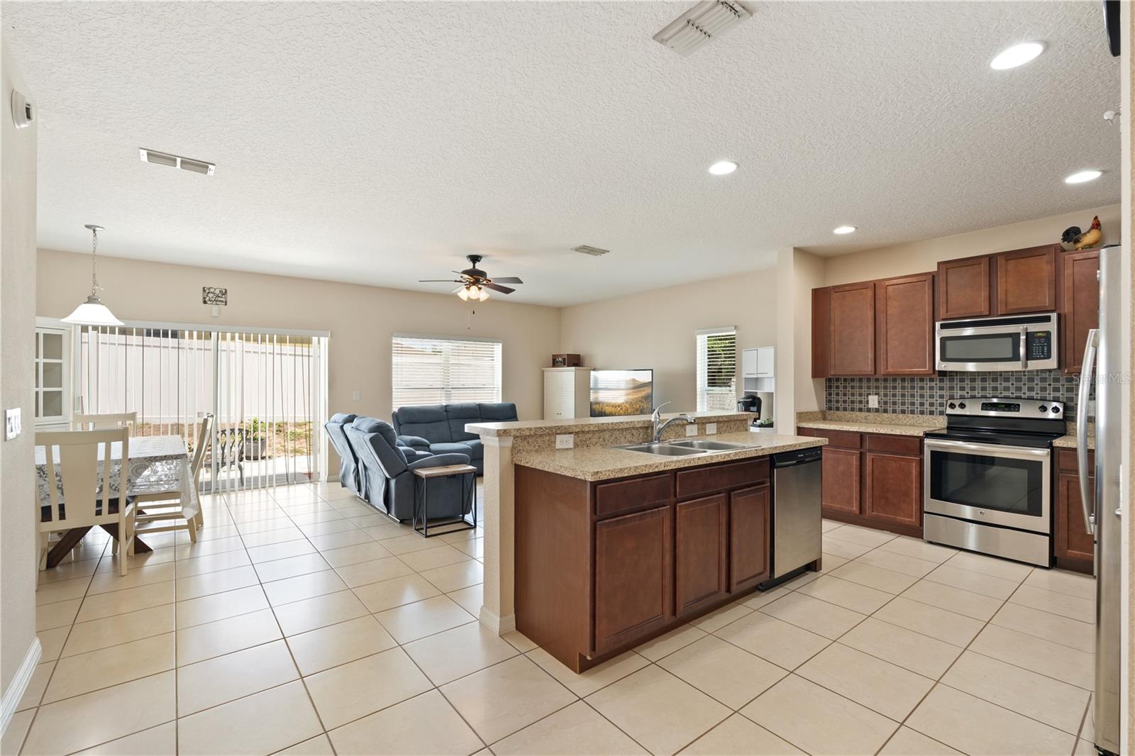 Image 10 of 32 For 222 Bella Way