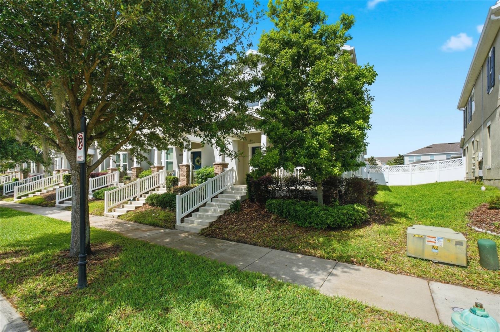 Image 4 of 44 For 8170 Bluejack Oak Drive