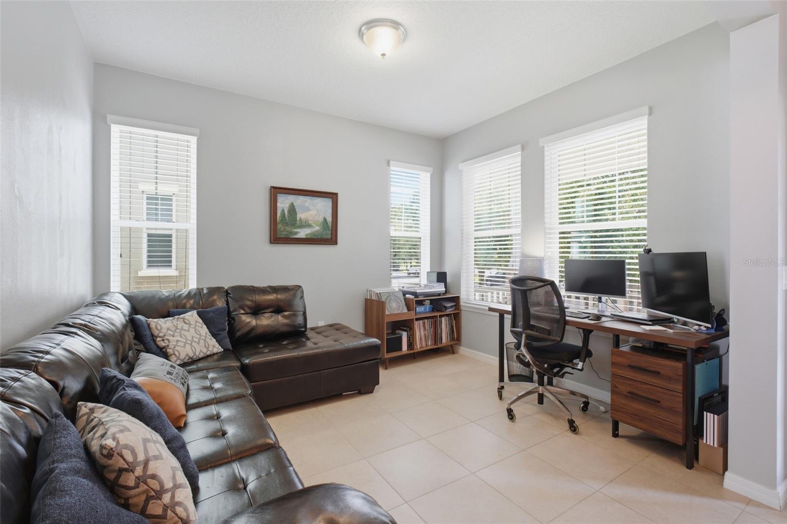 Image 7 of 44 For 8170 Bluejack Oak Drive