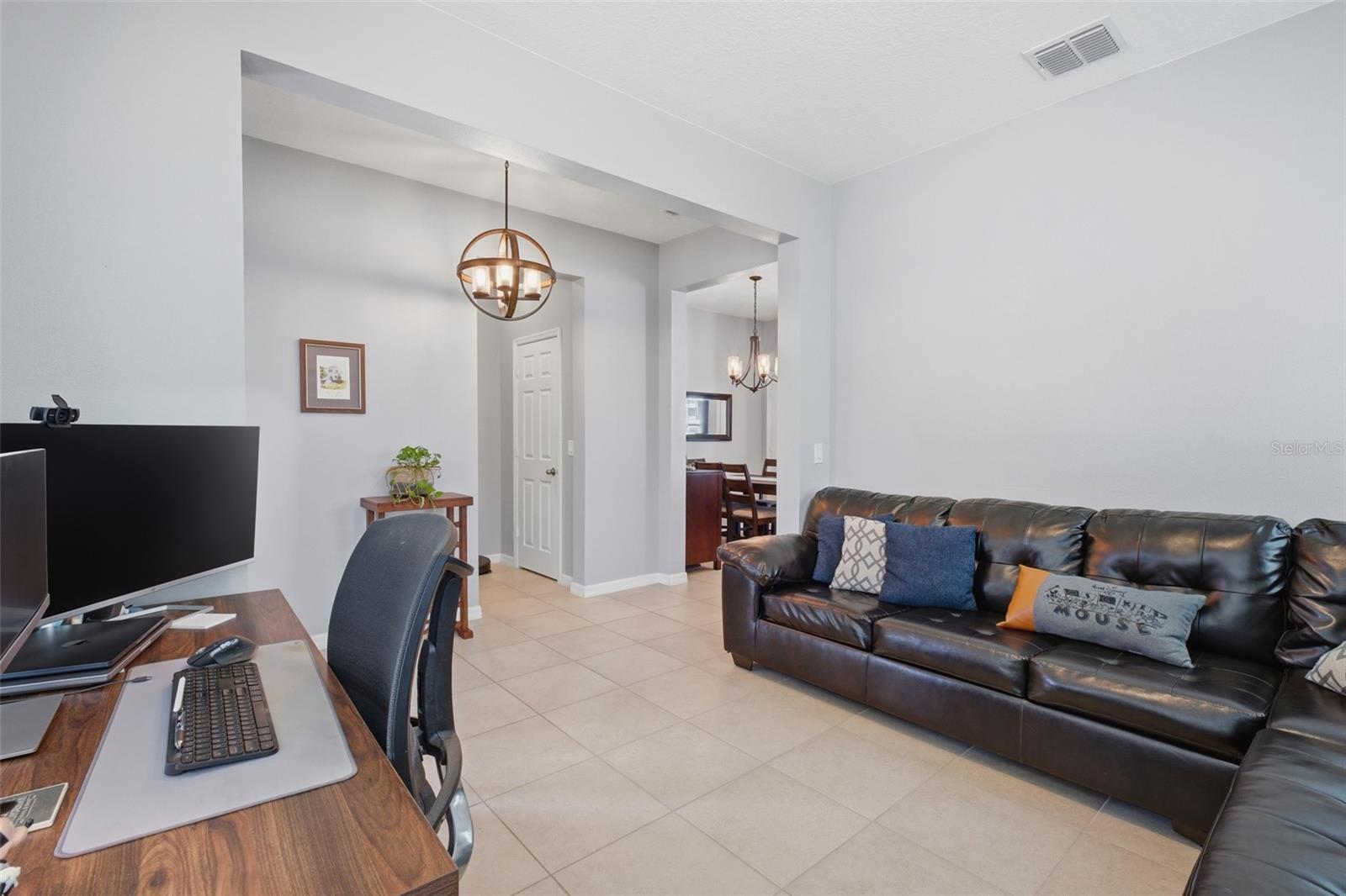 Image 8 of 44 For 8170 Bluejack Oak Drive