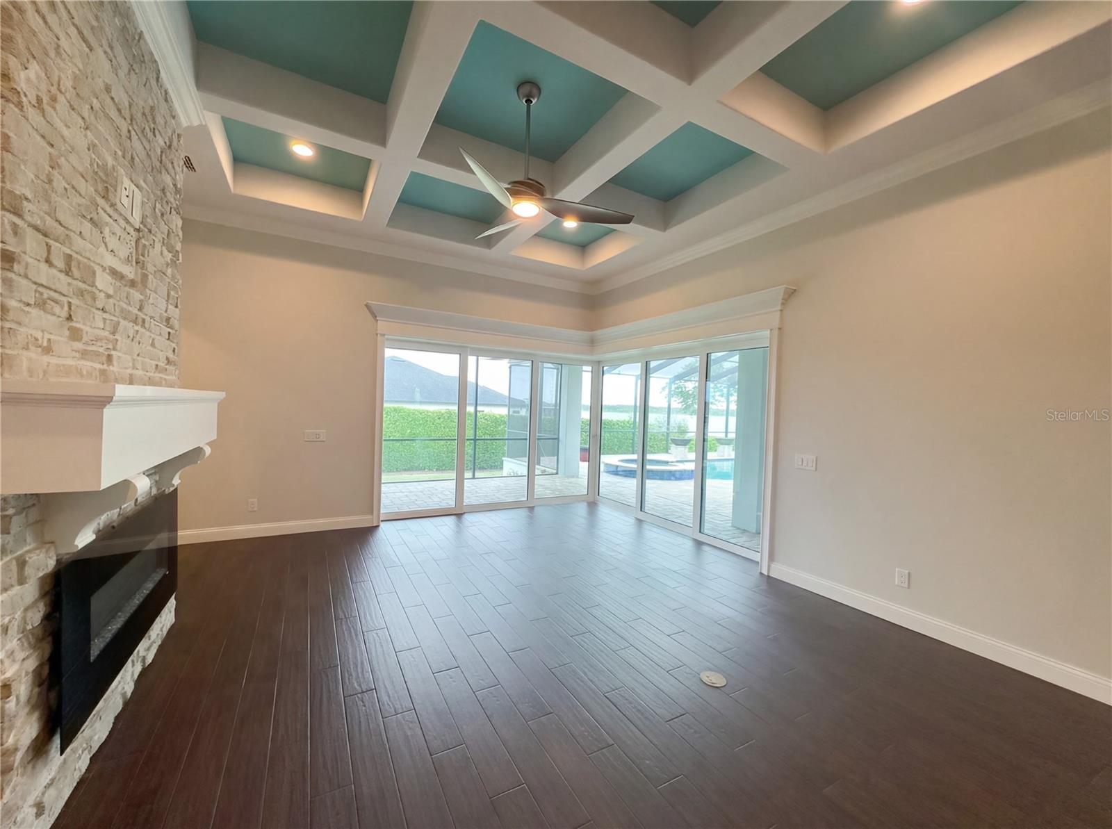 Image 11 of 30 For 4921 Deckside Loop