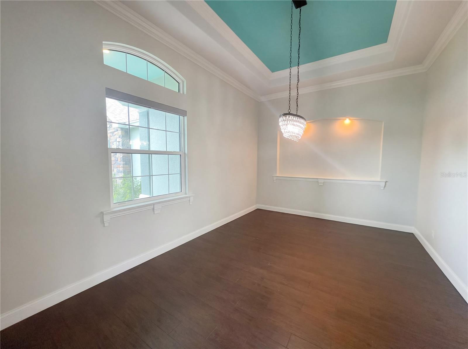 Image 7 of 30 For 4921 Deckside Loop