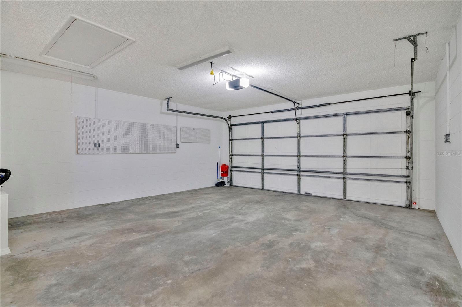 Image 16 of 24 For 1538 Avleigh Circle