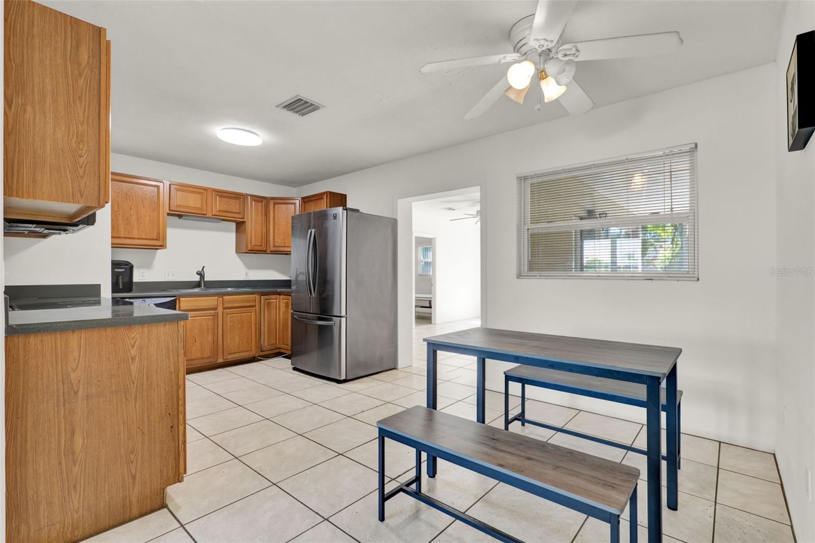 Image 6 of 16 For 417 Tampa Avenue