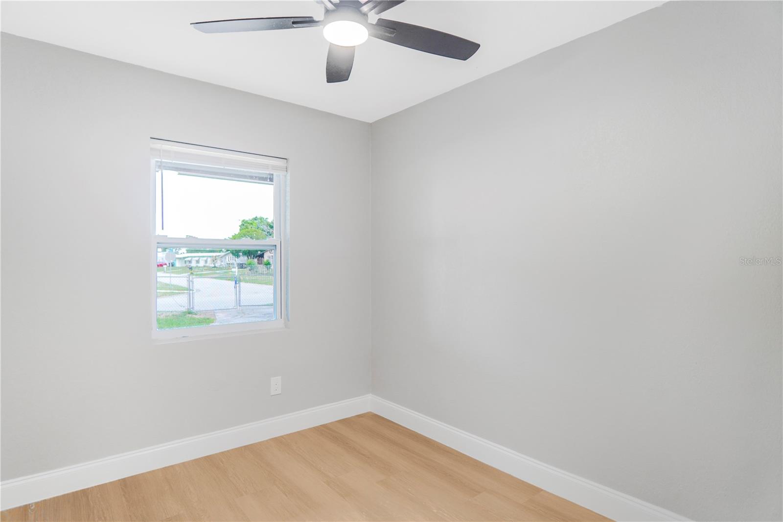 Image 10 of 27 For 4145 Kopsia Drive