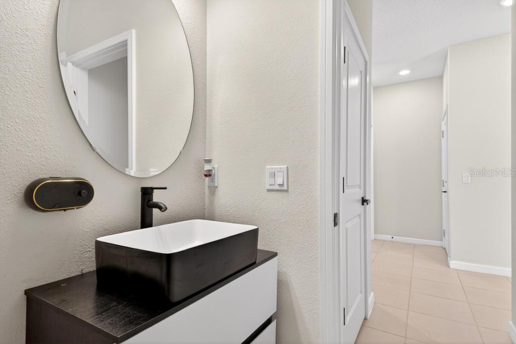 Image 33 of 72 For 1631 Groveline Road