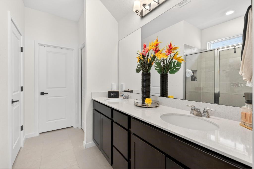 Image 44 of 72 For 1631 Groveline Road