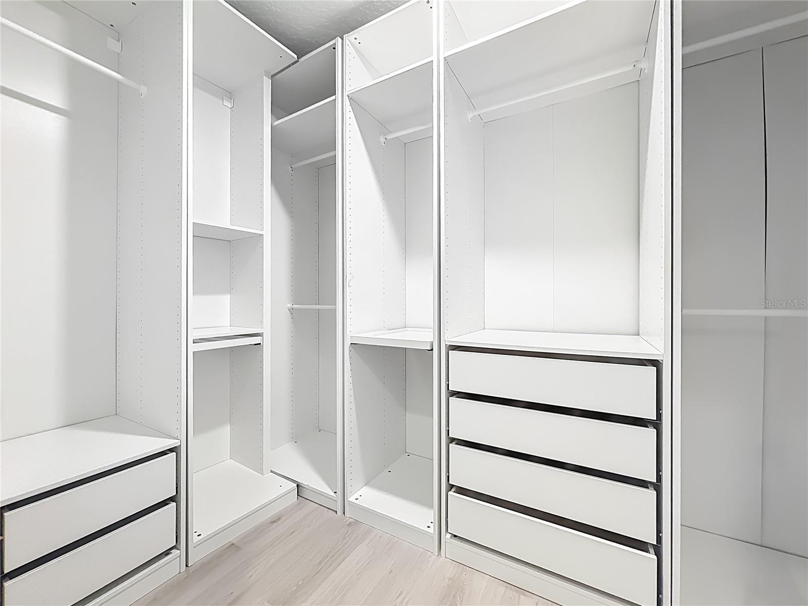 Image 35 of 62 For 3392 Bluff Oak Lane