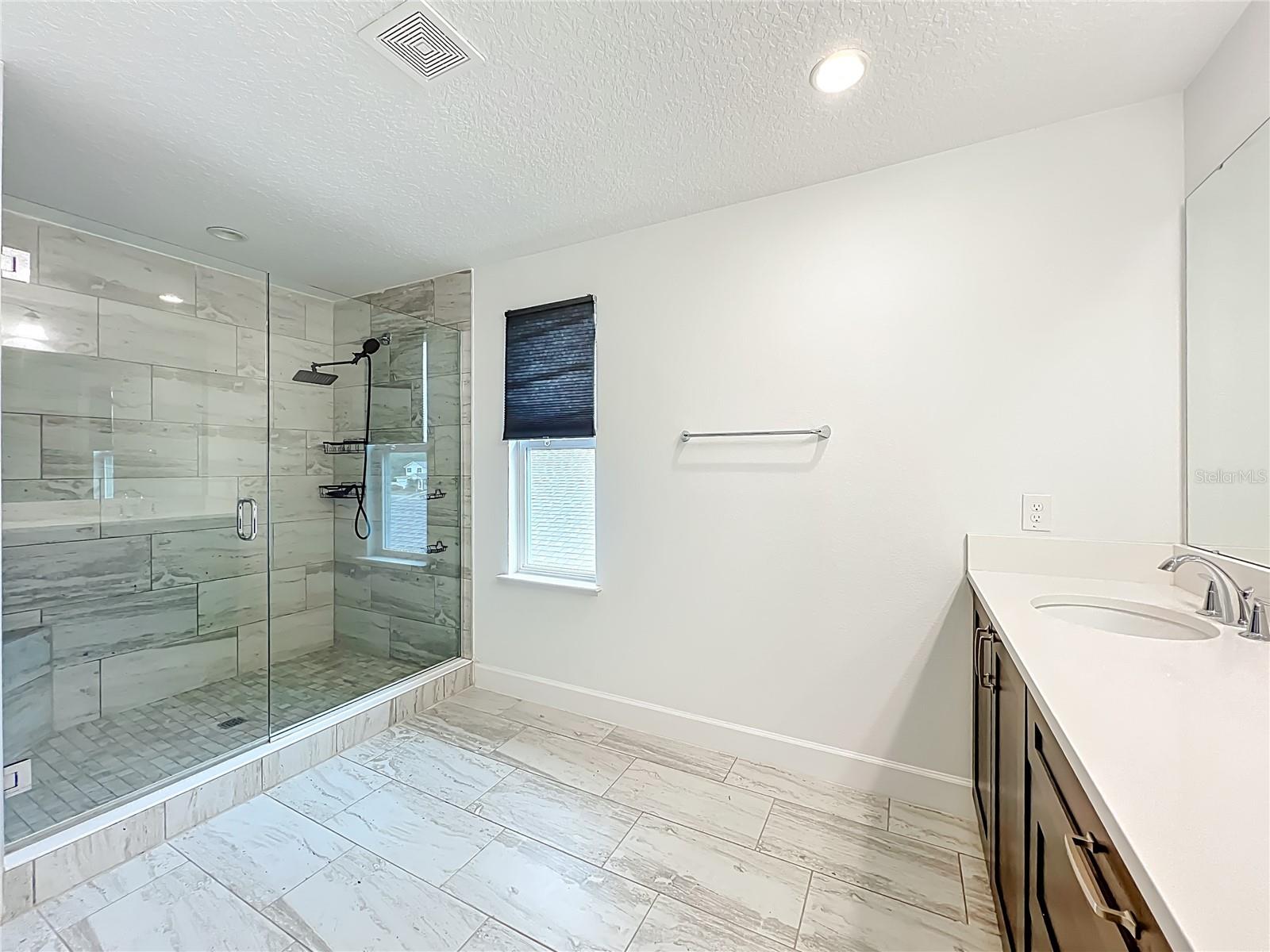 Image 37 of 62 For 3392 Bluff Oak Lane