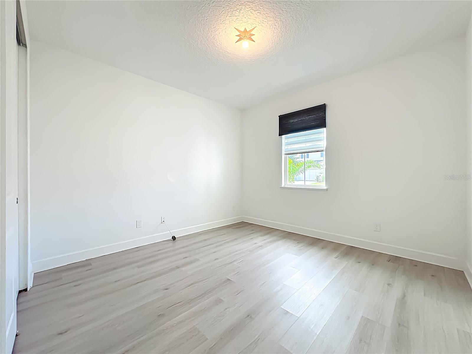 Image 4 of 62 For 3392 Bluff Oak Lane