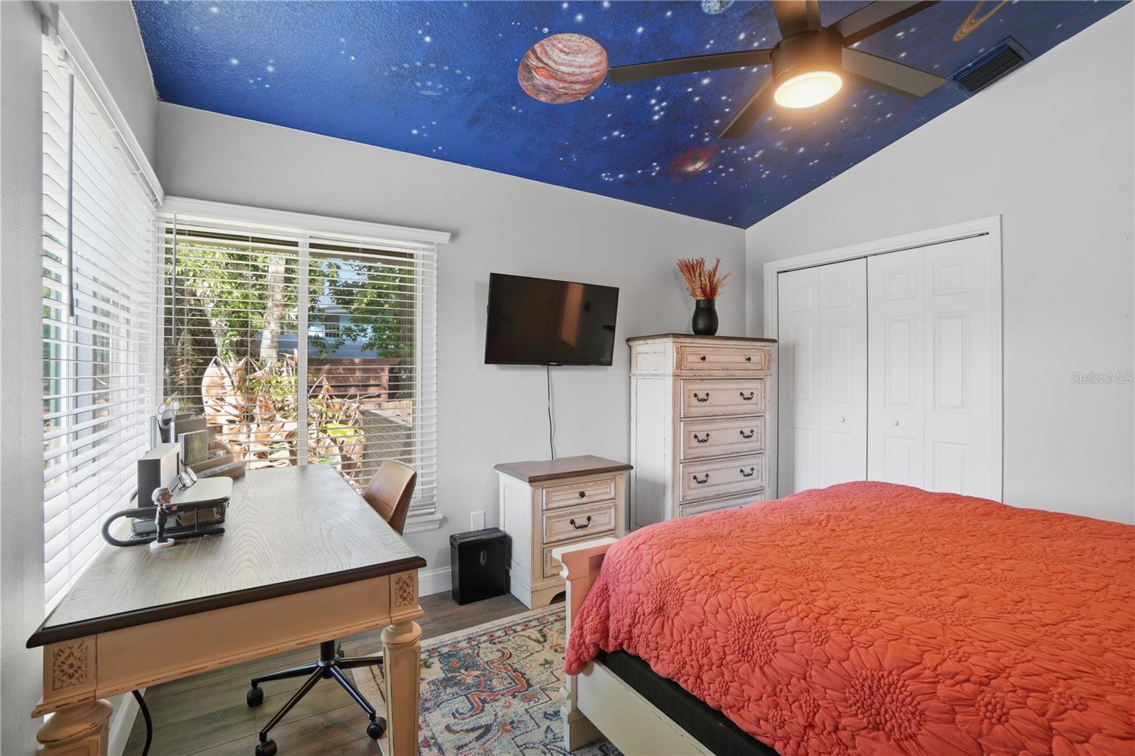 Image 36 of 62 For 684 Olean Court