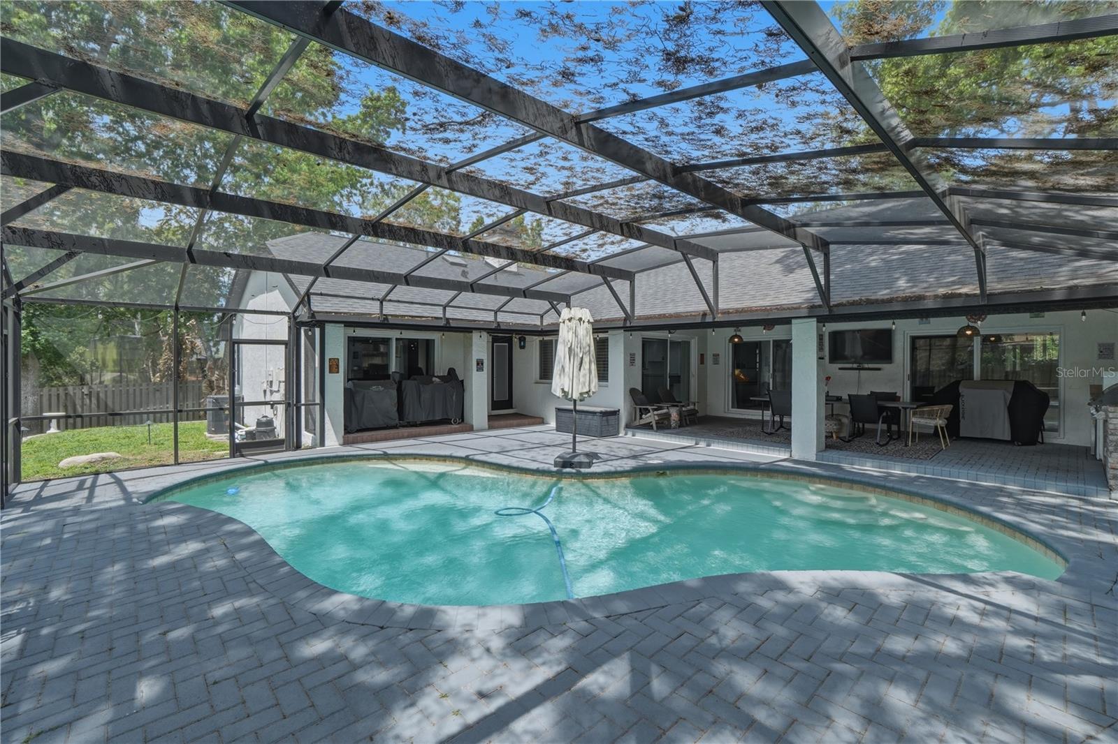 Image 50 of 62 For 684 Olean Court