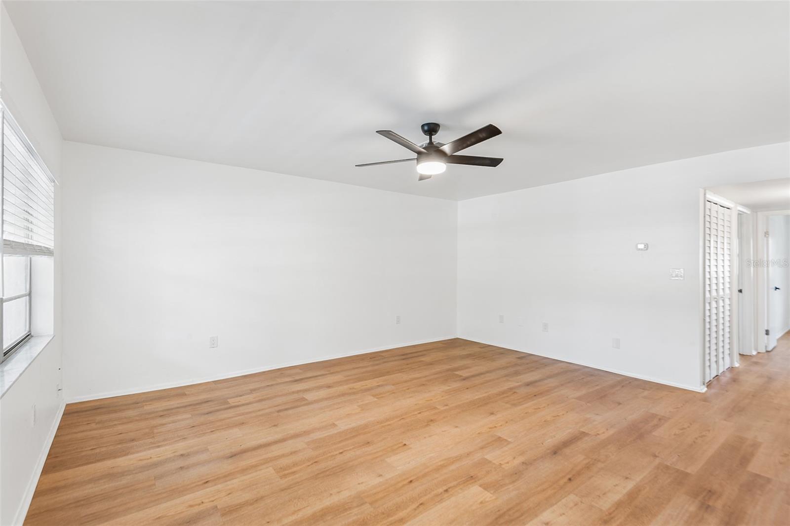 Image 3 of 10 For 2865 51st Street S 8