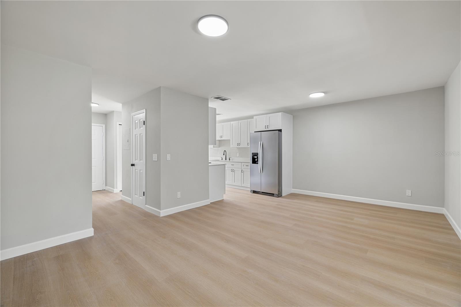 Image 19 of 51 For 11757 Windbourne Circle