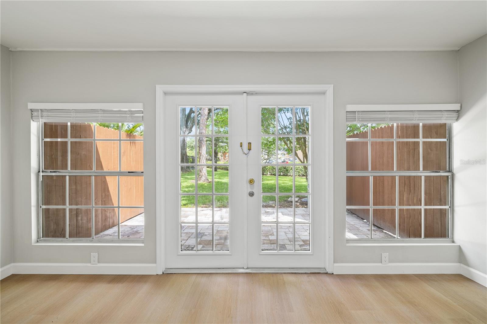 Image 23 of 51 For 11757 Windbourne Circle