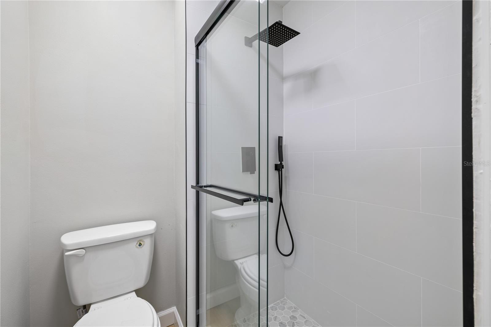 Image 33 of 51 For 11757 Windbourne Circle