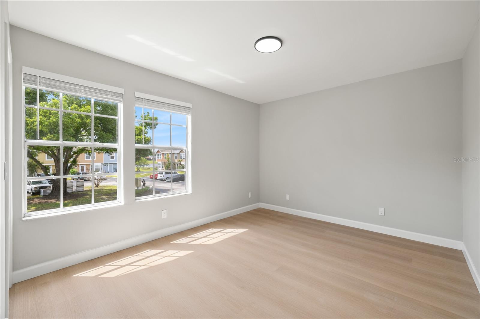 Image 35 of 51 For 11757 Windbourne Circle