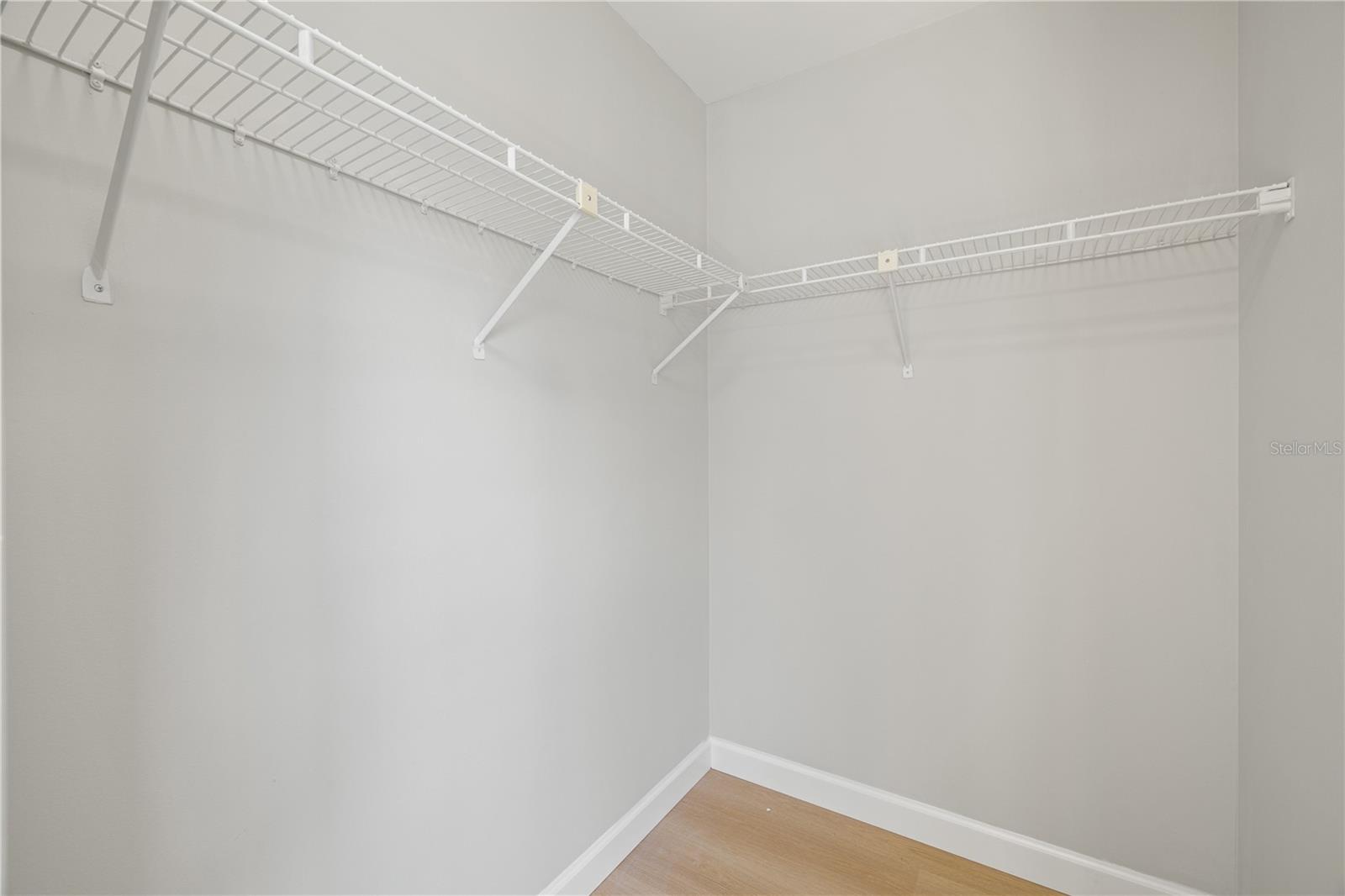 Image 37 of 51 For 11757 Windbourne Circle